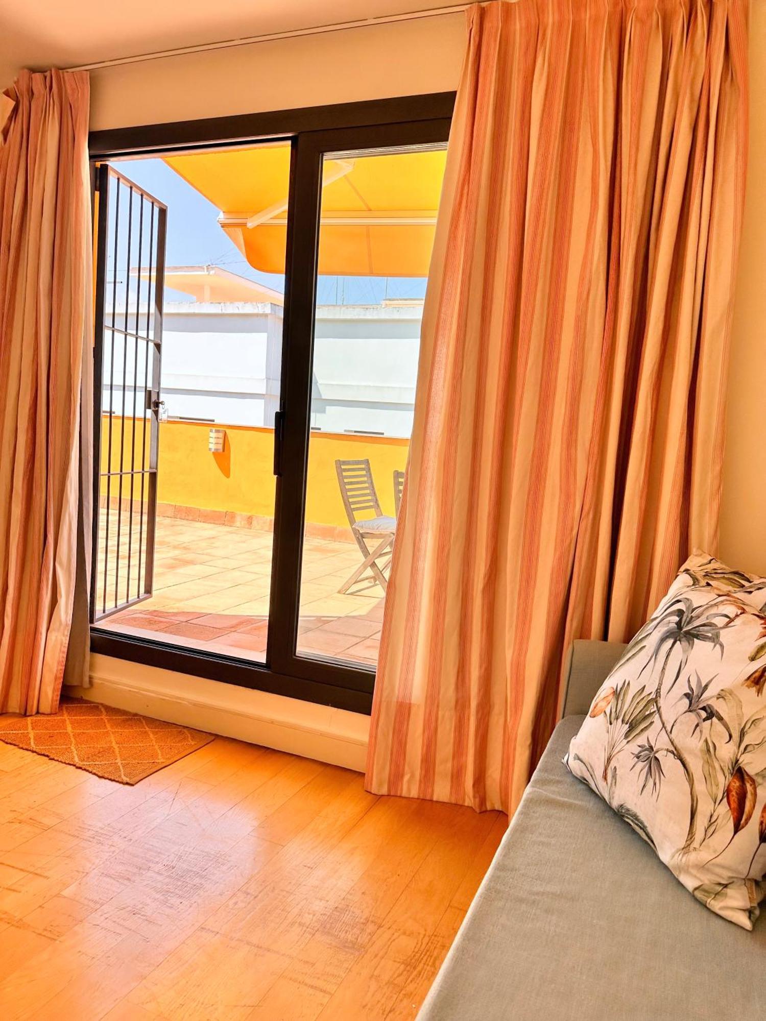 Penthouse Near Cathedral Private Rooftop Private Parking Sevilha Exterior foto